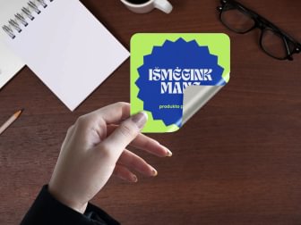 Kodėl verta lipnias plastikines (PET) ir popierines etiketes užsakyti pas mus?